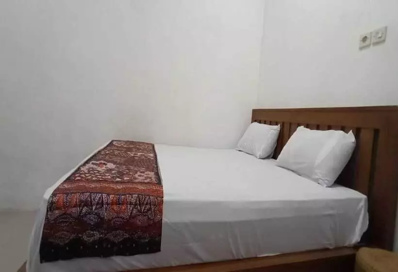 ホテル Oyo 93963 Homestay Kita Purworejo