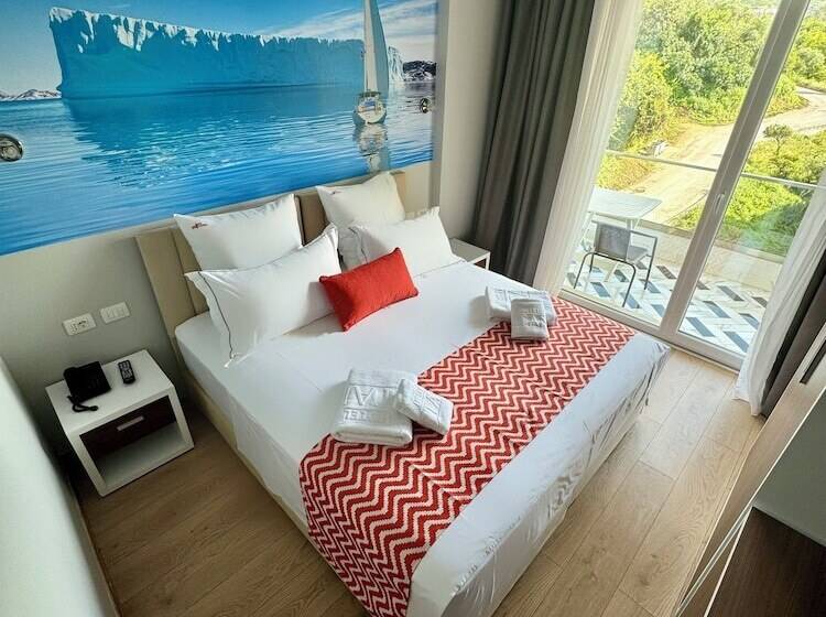 בית מלון כפרי Britania