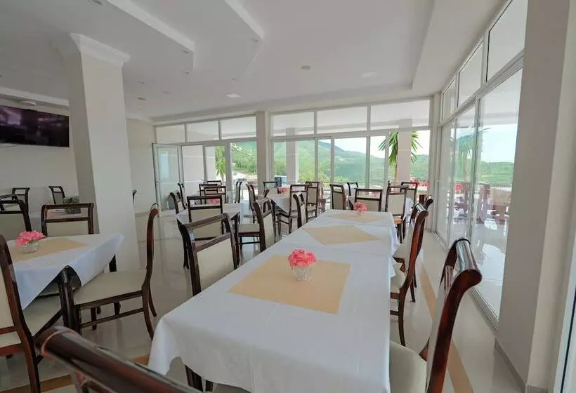 Hotelli Seaview Bunec