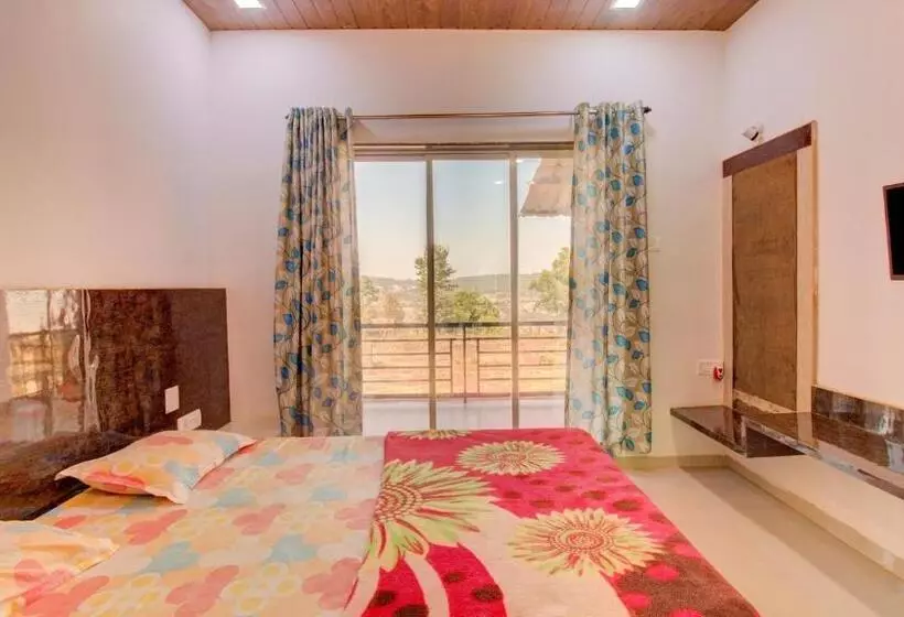 Tulshi Garden Villa Mahabaleshwar