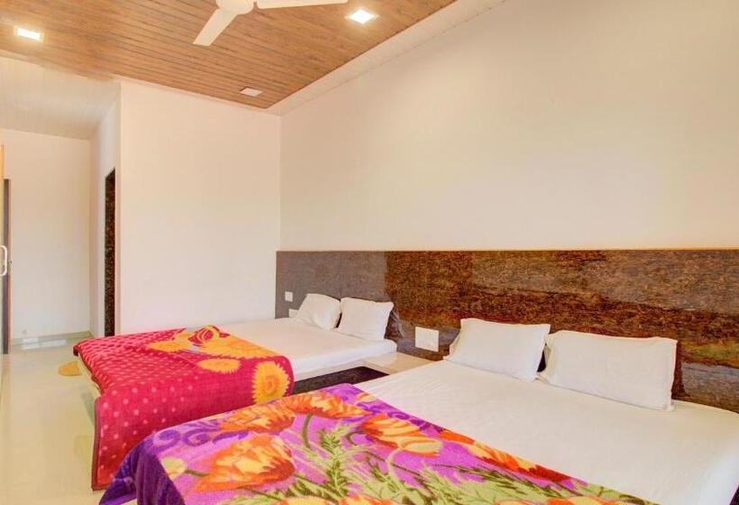 Tulshi Garden Villa Mahabaleshwar