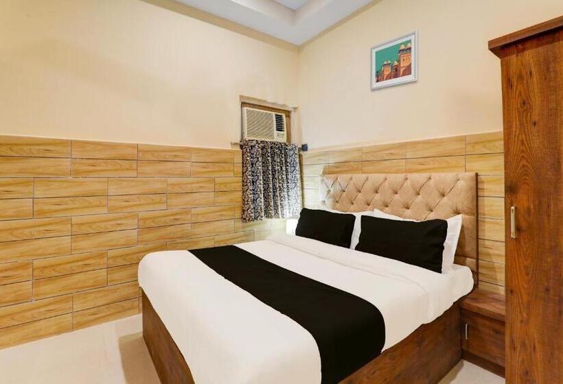 Super Hotel O Kalpna Inn