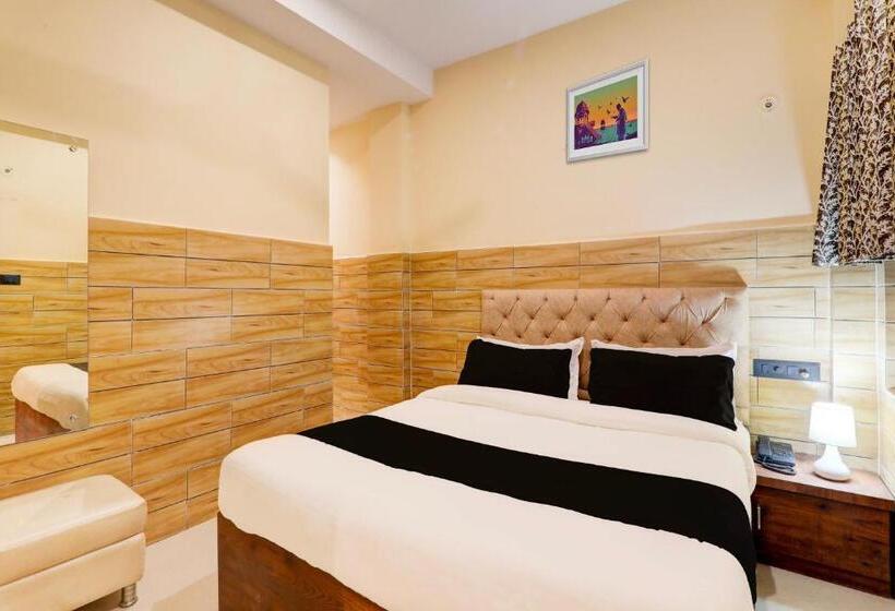 Super Hotel O Kalpna Inn