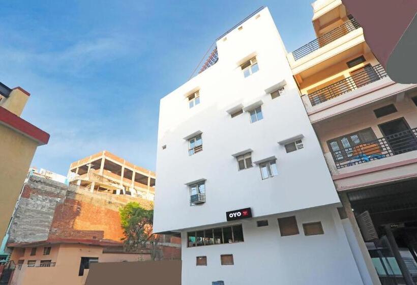 Super Hotel O Kalpna Inn