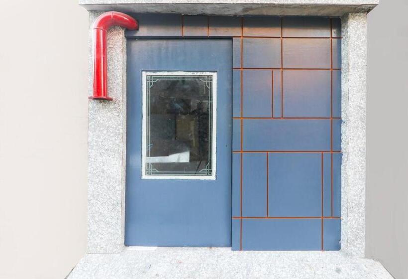 Super Hotel O Kalpna Inn