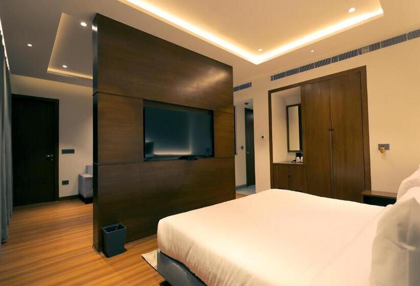 בית מלון כפרי Pride Elite Haridwar Near Haridwar Railway Station