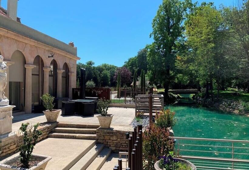 膳宿费 Chateau De Quincey