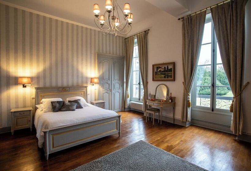 膳宿费 Chateau De Quincey