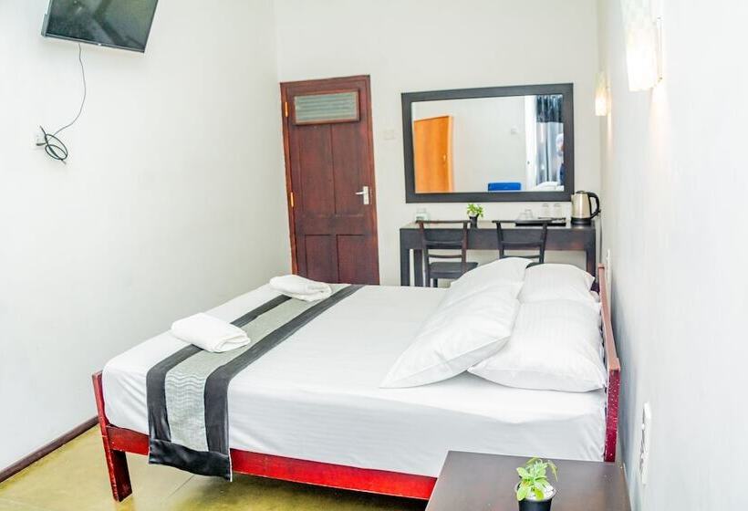 فندق صغير Shico Transit