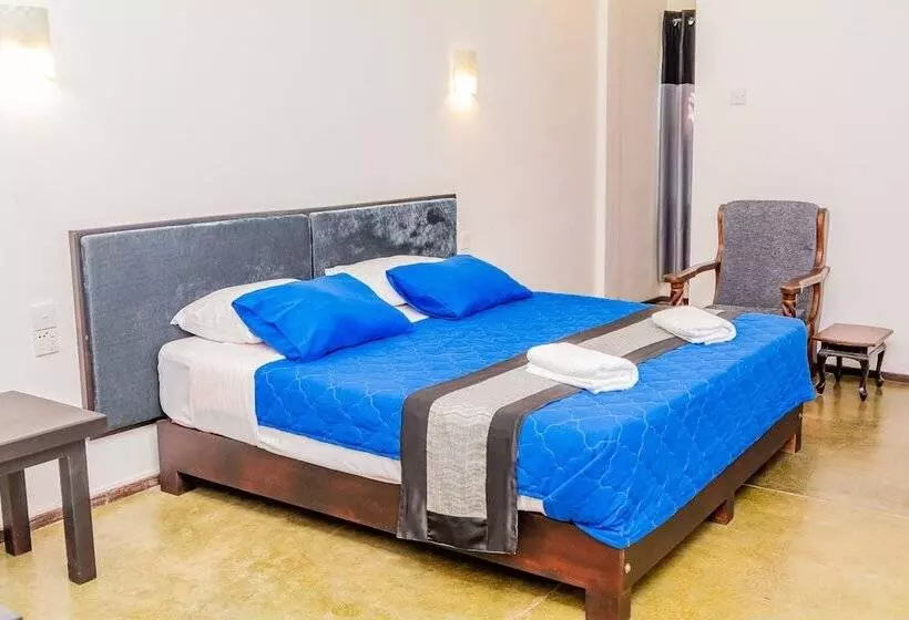 Retkeilymaja Shico Transit