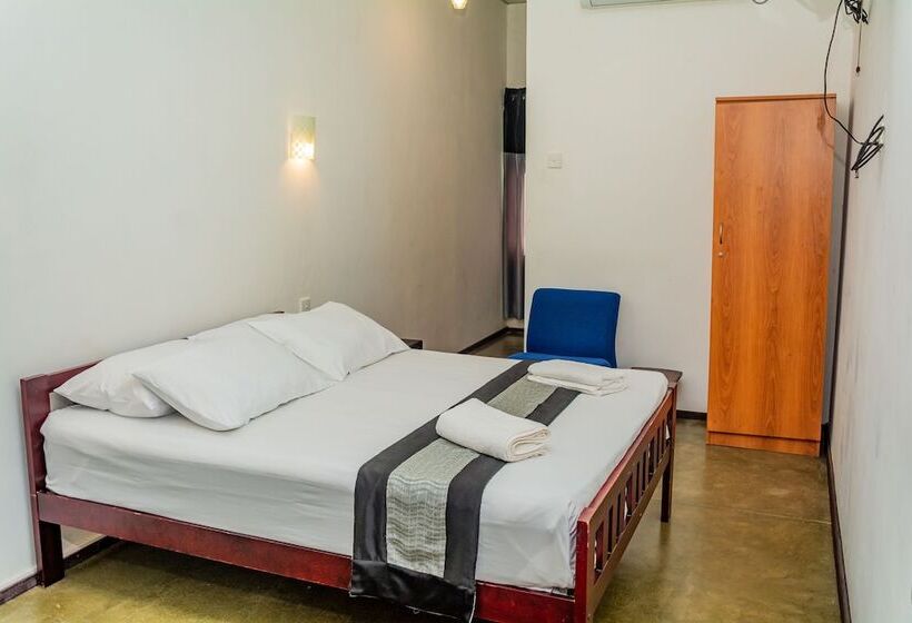 فندق صغير Shico Transit