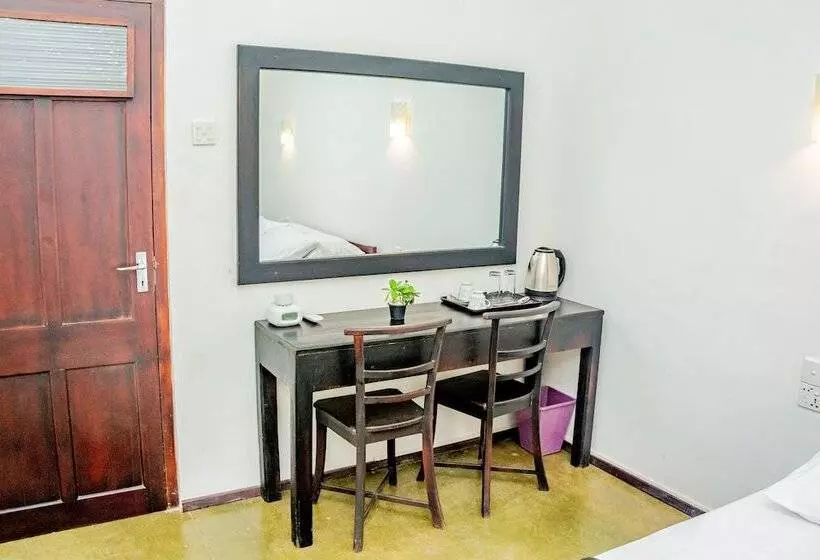 Retkeilymaja Shico Transit