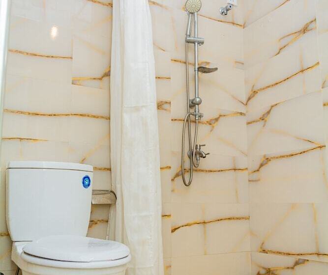 فندق صغير Shico Transit