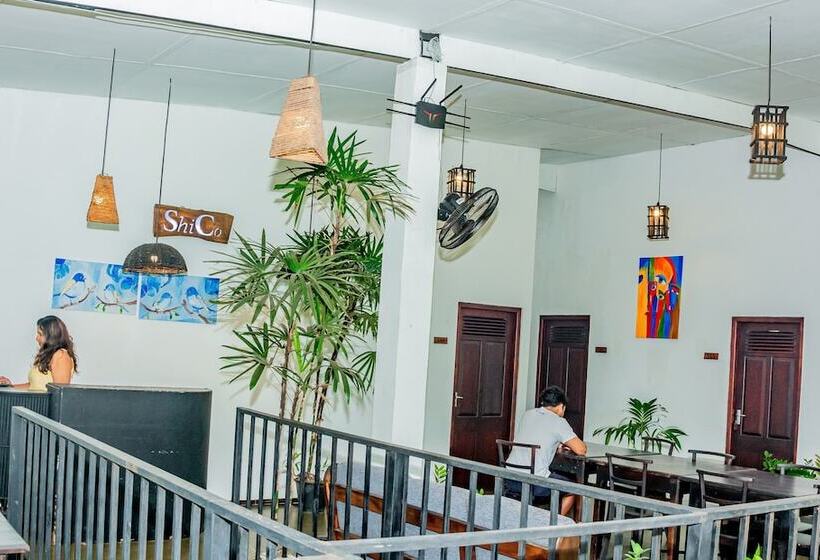 فندق صغير Shico Transit