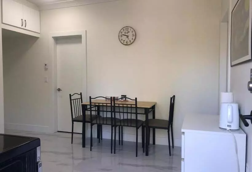 ペンション 2024 Newly Built 2nd Lvl Guest Suite   2 Bedrooms