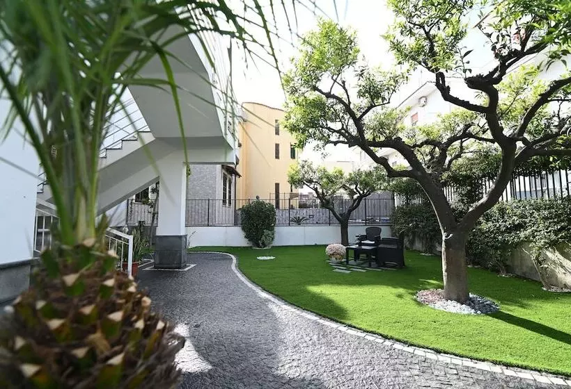 ペンション Slopes Suites And Spa