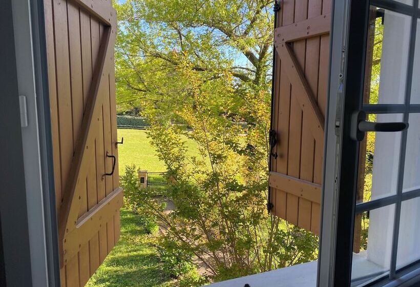 تختخواب و صبحانه Chambres D Hôtes De Franc