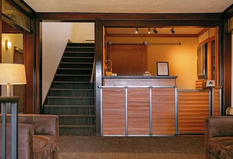 Hotelli Inn Of The White Salmon