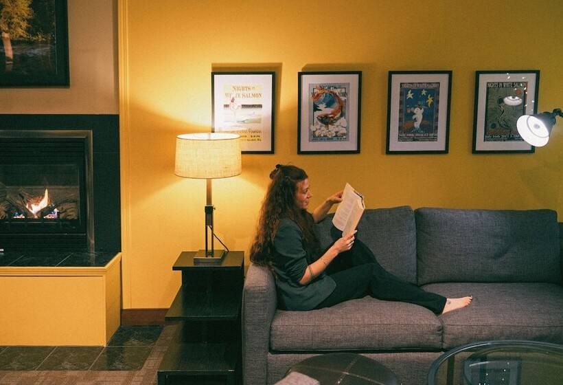 בית מלון כפרי Inn Of The White Salmon