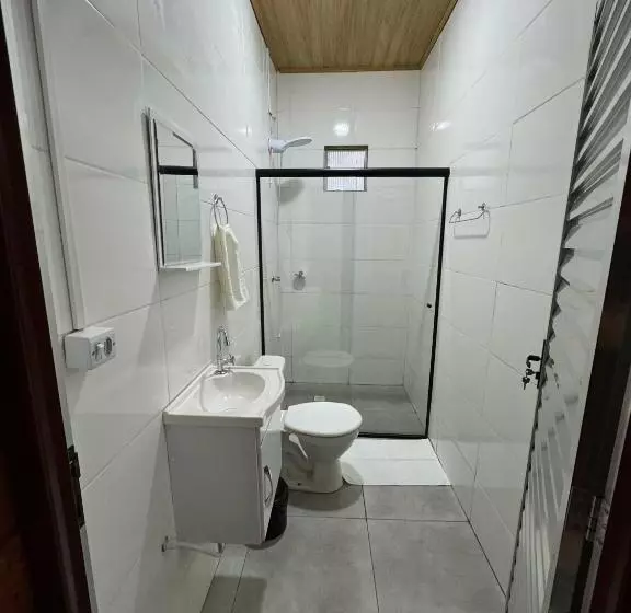 Hotelli Na Rodovia Castelo Branco