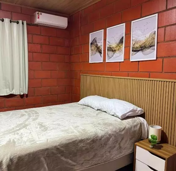 Hotelli Na Rodovia Castelo Branco