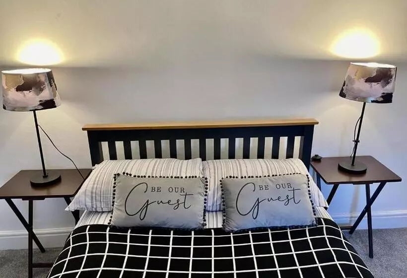 Majatalo Golden Triangle Townhouse