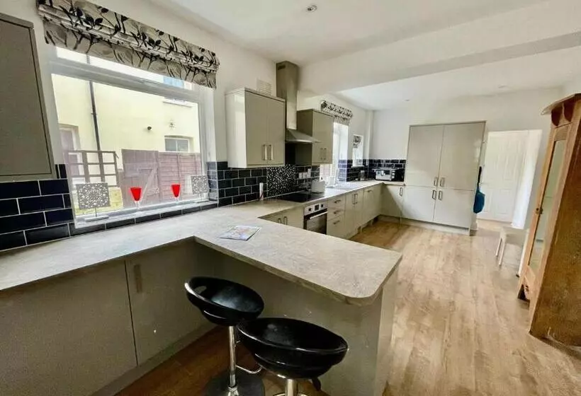 Majatalo Golden Triangle Townhouse