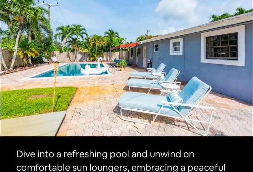 Schronisko Philllips Tropical Paradise