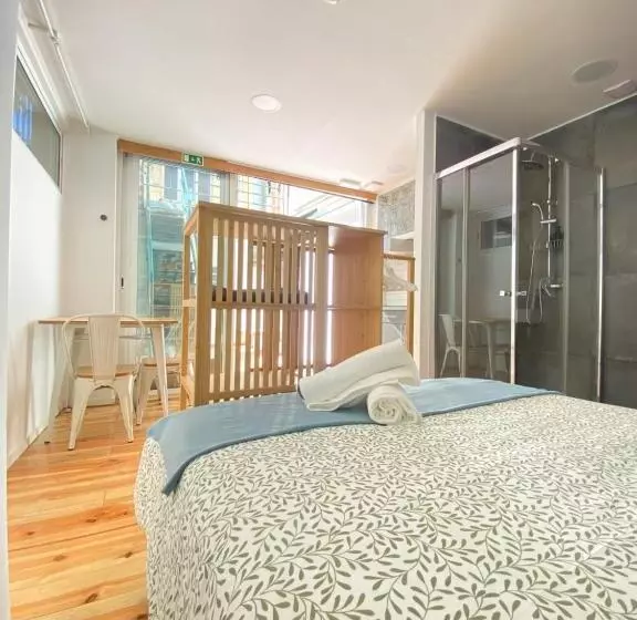 هاستل Terrace House