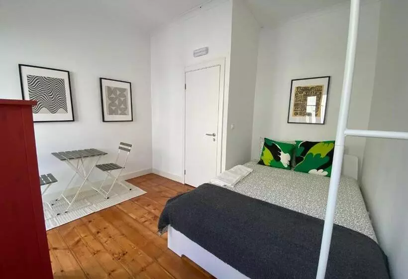 هاستل Terrace House