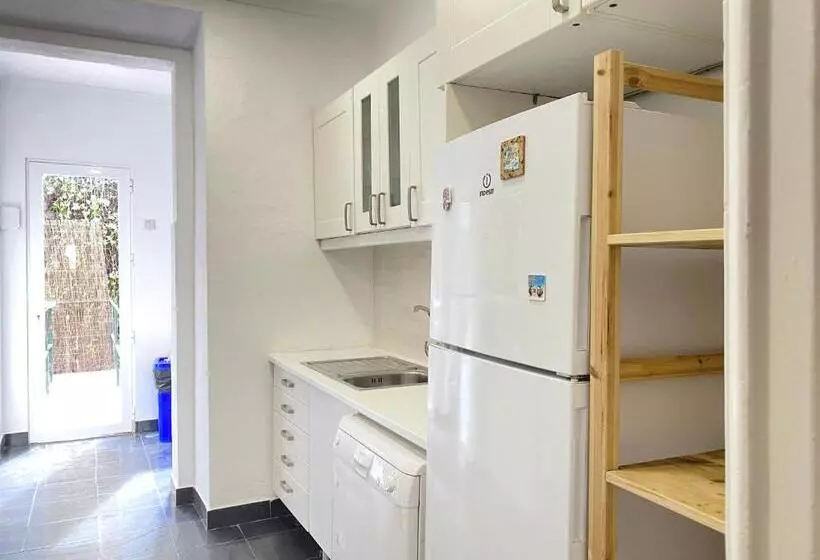 هاستل Terrace House