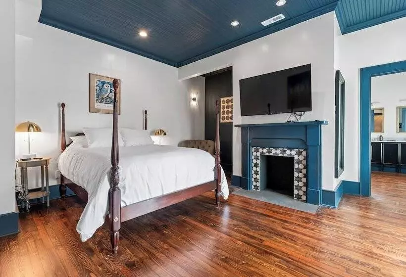 ベッドアンドブレックファースト The Opal And West House