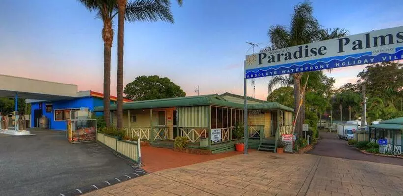 ホテル Paradise Palms Caravan Park