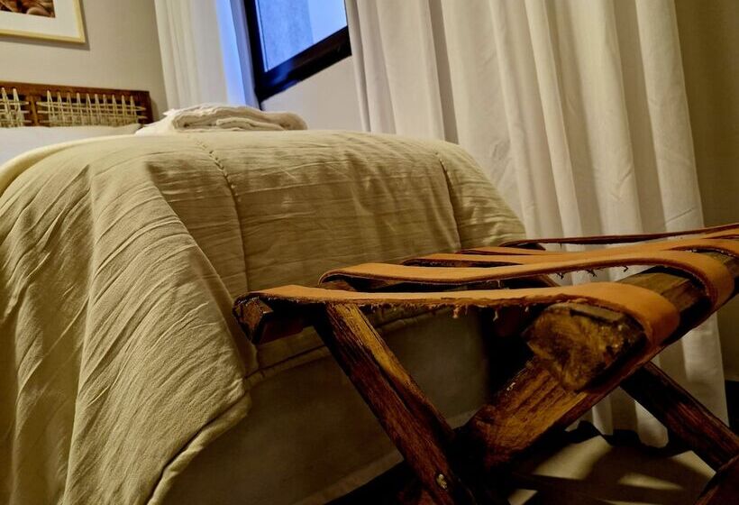 Отель Hostería La Angostura