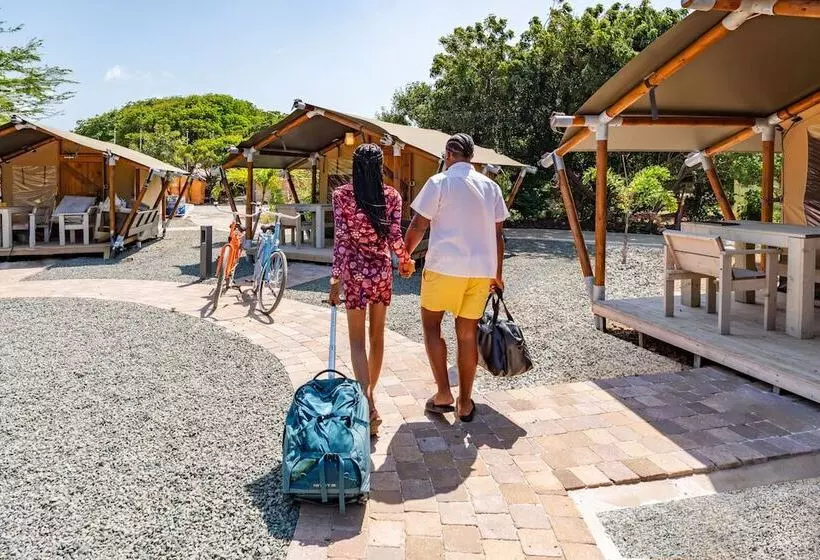 هتل Bed & Bike Westpunt