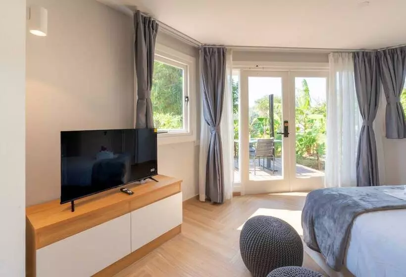 هتل Bed & Bike Westpunt