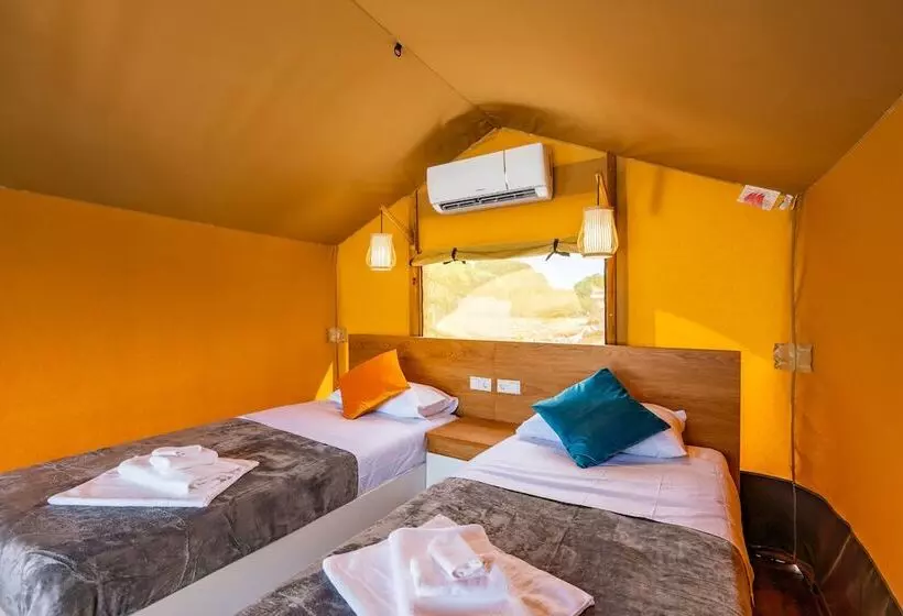 هتل Bed & Bike Westpunt