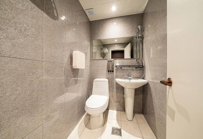 ホテル May Yongsan