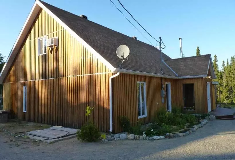تختخواب و صبحانه Gîte De La Rivière