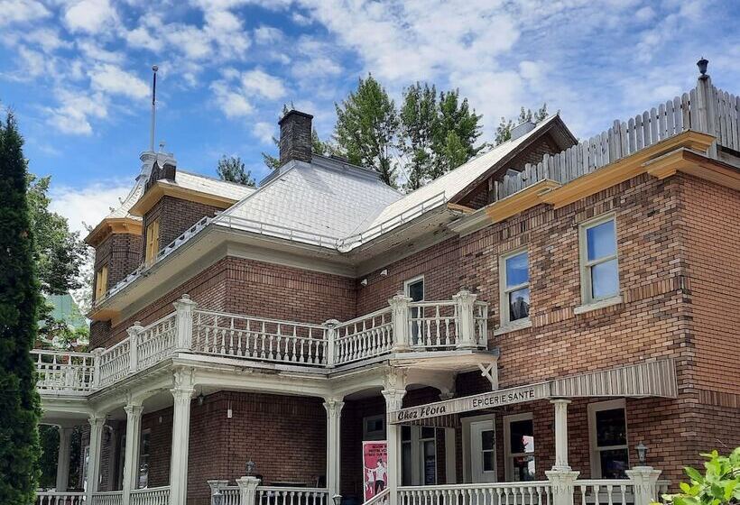 민박 Le 100 St Laurent