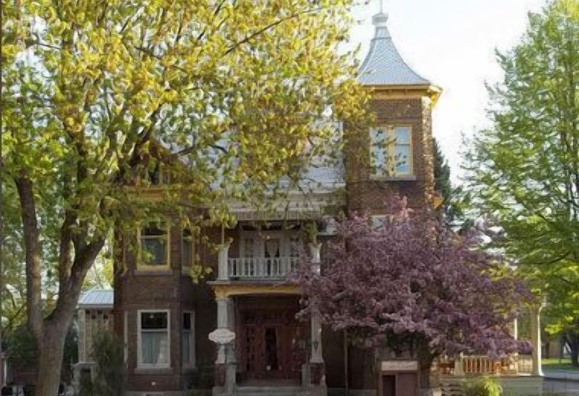 민박 Le 100 St Laurent