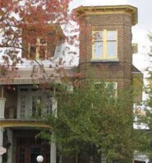 민박 Le 100 St Laurent