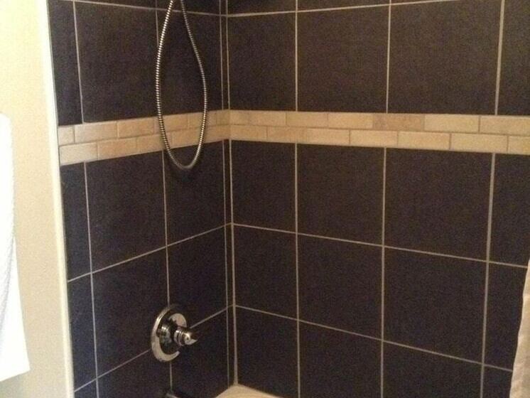 민박 Le 100 St Laurent