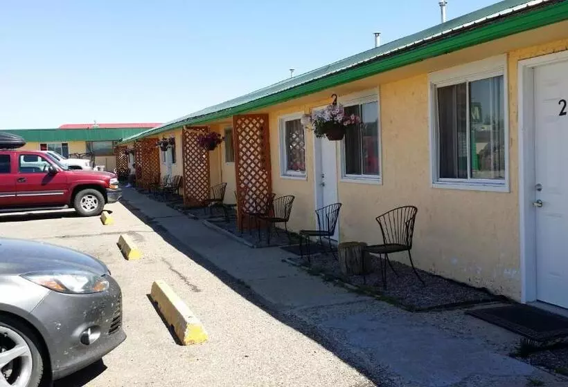 Century Ii Motel