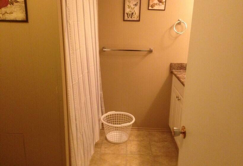 College Park Bed & Breakfast