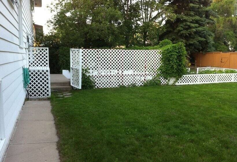 College Park Bed & Breakfast