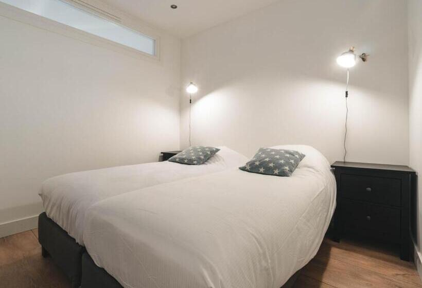 Familie Hotel & Apartments Alkmaar