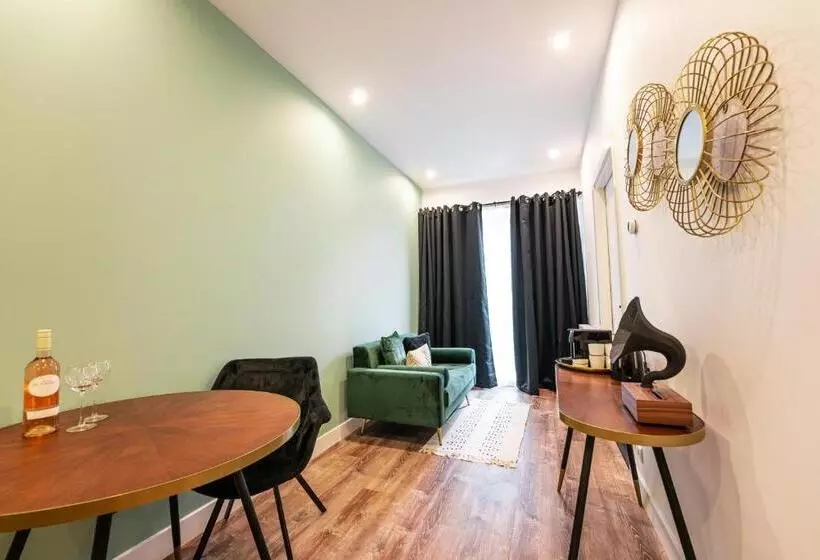 Familie Hotel & Apartments Alkmaar