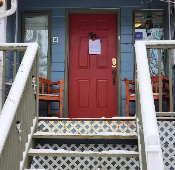 Hidden Valley Bed And Breakfast