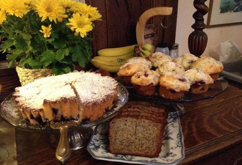 Holiday Lodge Bed And Breakfast